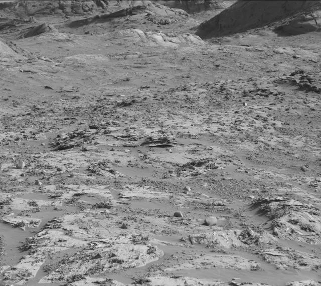 Sol 3203: Mast Camera (Mastcam)
