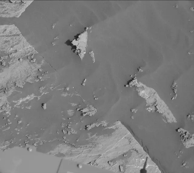 Sol 3203: Mast Camera (Mastcam)
