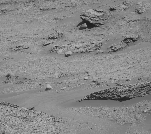 Sol 3203: Mast Camera (Mastcam)