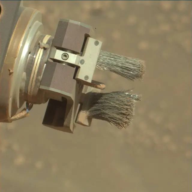 Sol 3203: Mast Camera (Mastcam)