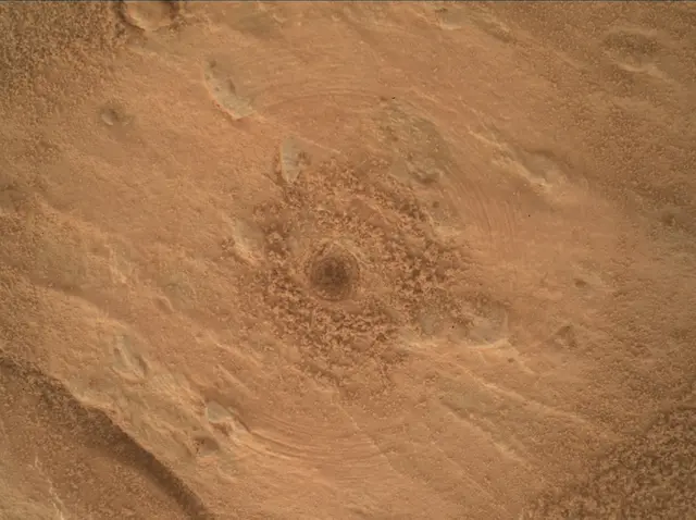 Sol 3203: Mars Hand Lens Imager (MAHLI)