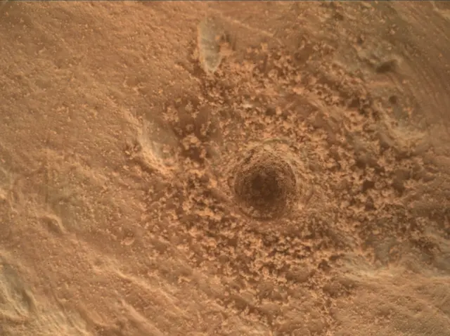 Sol 3203: Mars Hand Lens Imager (MAHLI)