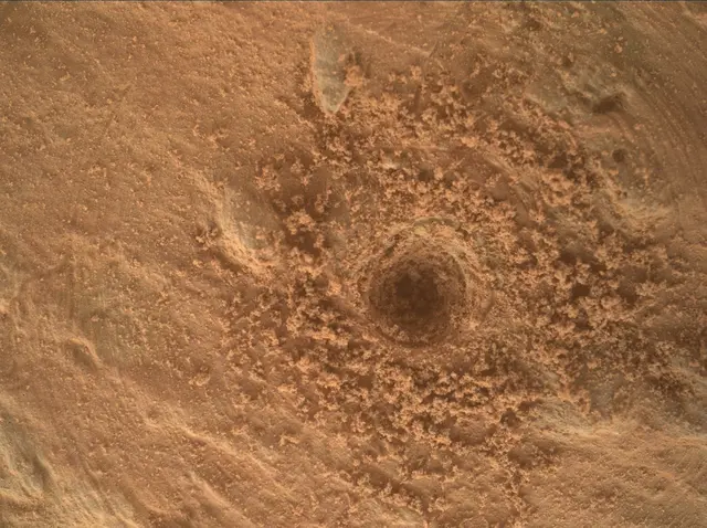 Sol 3203: Mars Hand Lens Imager (MAHLI)