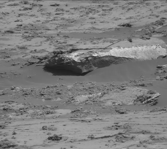 Sol 3204: Mast Camera (Mastcam)