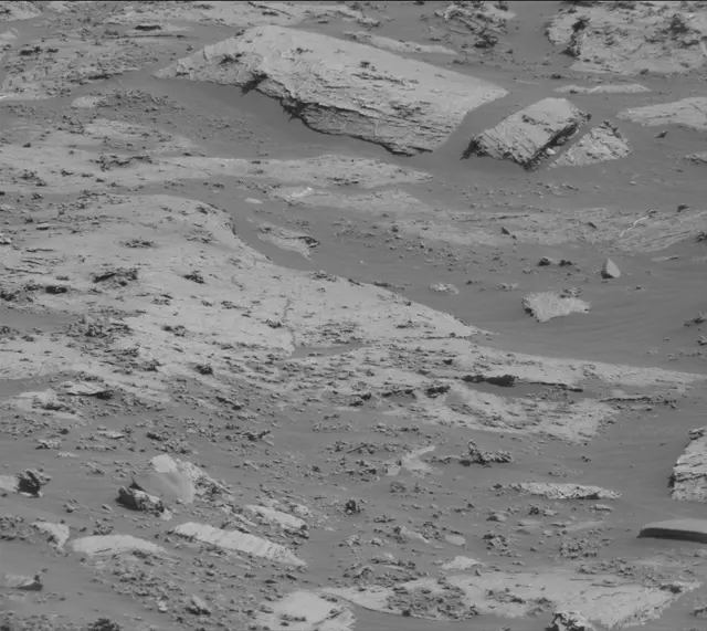 Sol 3204: Mast Camera (Mastcam)