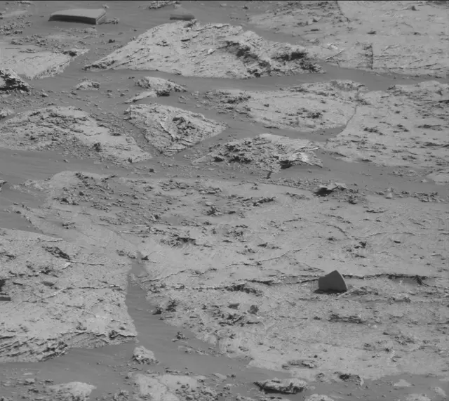 Sol 3204: Mast Camera (Mastcam)