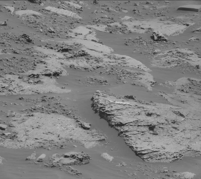 Sol 3204: Mast Camera (Mastcam)