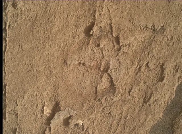 Sol 3205: Mars Hand Lens Imager (MAHLI)