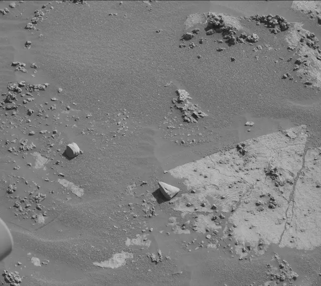 Sol 3206: Mast Camera (Mastcam)