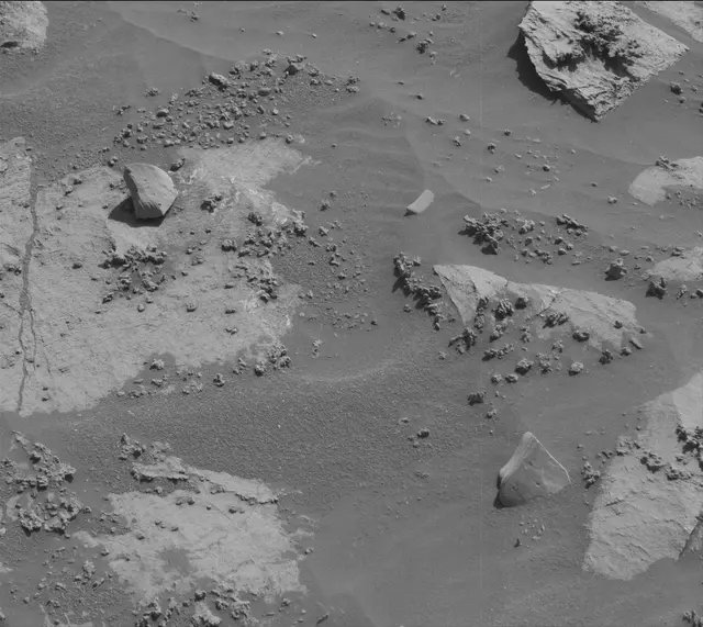 Sol 3206: Mast Camera (Mastcam)