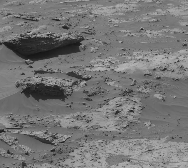 Sol 3208: Mast Camera (Mastcam)