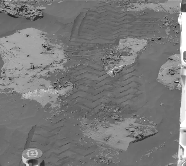 Sol 3208: Mast Camera (Mastcam)