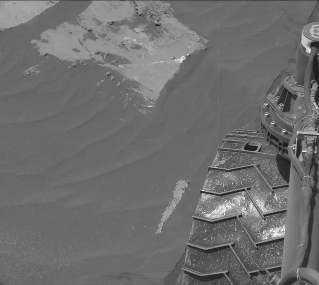 Sol 3208: Mast Camera (Mastcam)