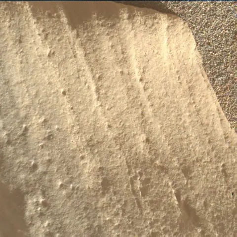 Sol 3208: Mars Hand Lens Imager (MAHLI)