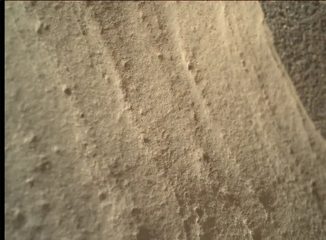 Sol 3208: Mars Hand Lens Imager (MAHLI)