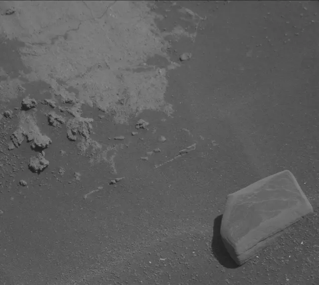 Sol 3209: Mast Camera (Mastcam)