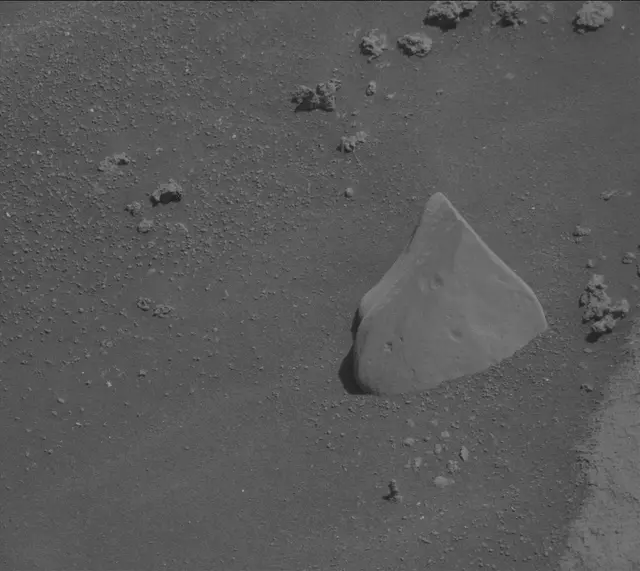 Sol 3209: Mast Camera (Mastcam)