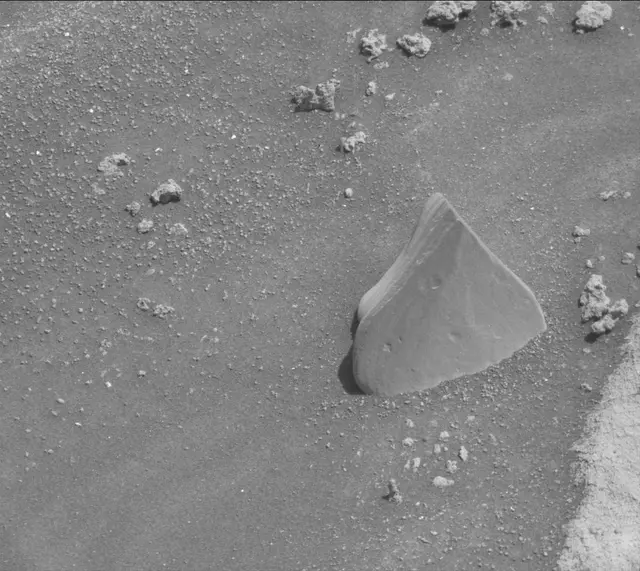 Sol 3209: Mast Camera (Mastcam)