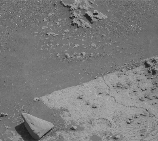 Sol 3209: Mast Camera (Mastcam)