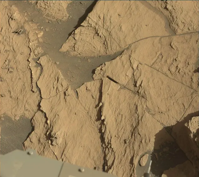 Sol 3211: Mast Camera (Mastcam)