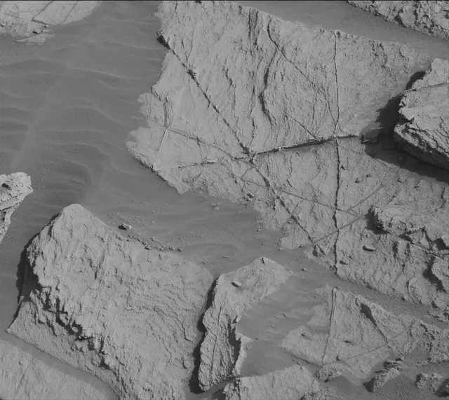 Sol 3211: Mast Camera (Mastcam)