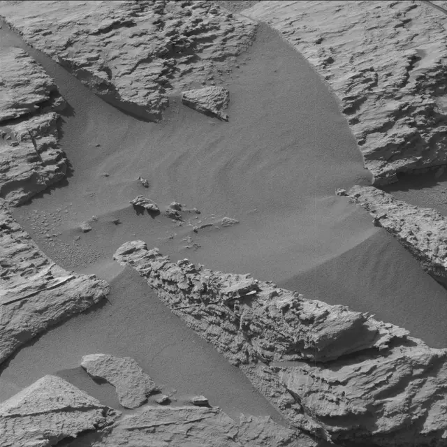 Sol 3211: Mast Camera (Mastcam)