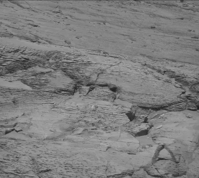 Sol 3211: Mast Camera (Mastcam)