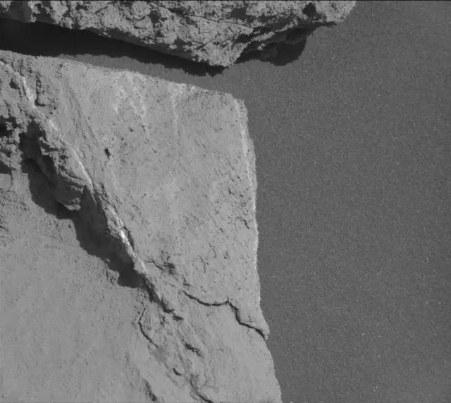 Sol 3212: Mast Camera (Mastcam)