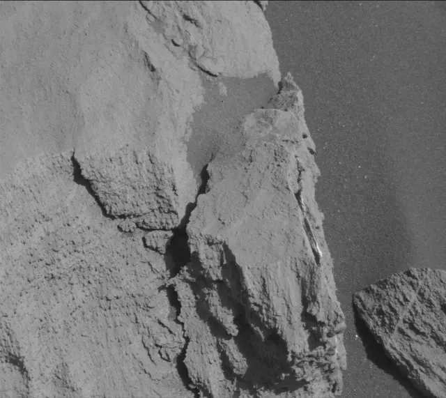 Sol 3212: Mast Camera (Mastcam)