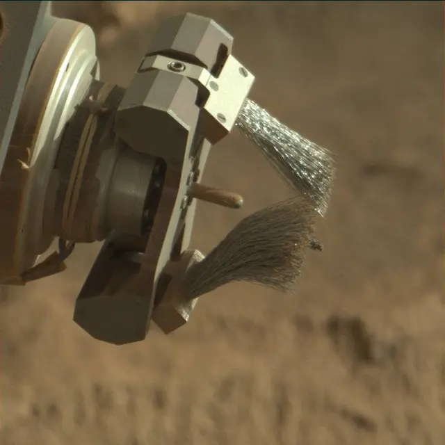Sol 3214: Mast Camera (Mastcam)