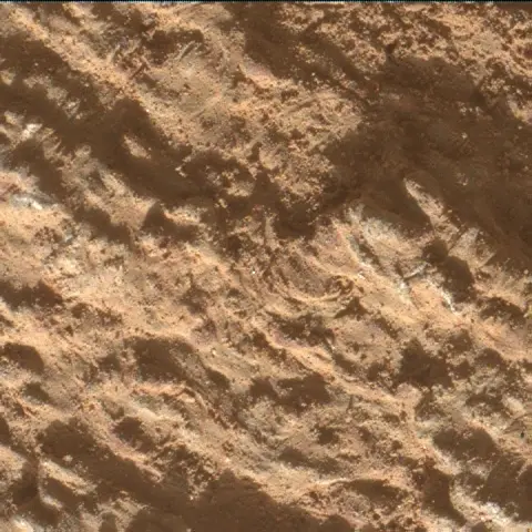 Sol 3214: Mars Hand Lens Imager (MAHLI)