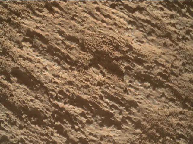 Sol 3214: Mars Hand Lens Imager (MAHLI)