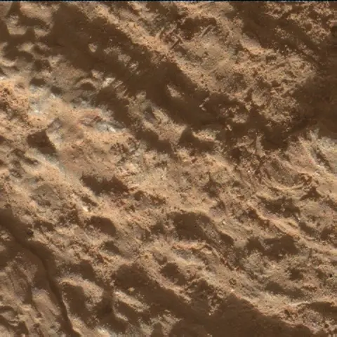 Sol 3214: Mars Hand Lens Imager (MAHLI)