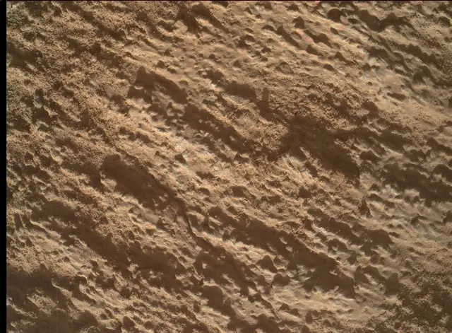 Sol 3214: Mars Hand Lens Imager (MAHLI)