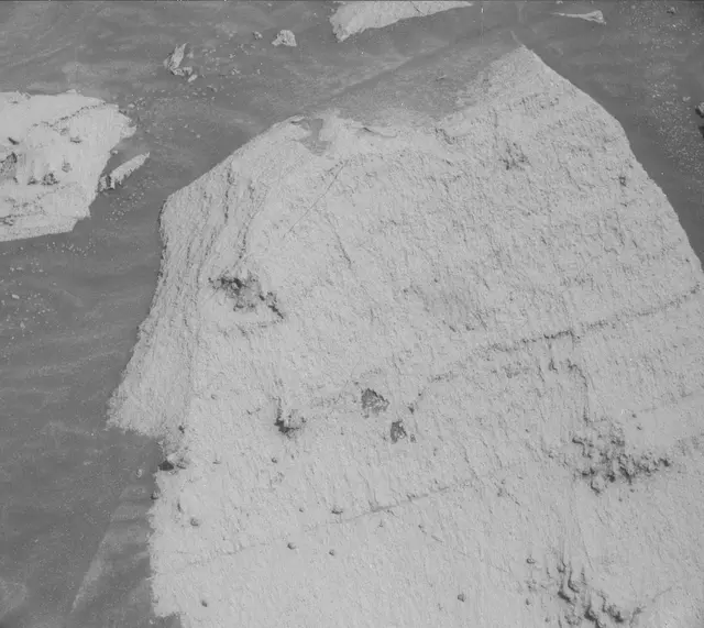 Sol 3215: Mast Camera (Mastcam)