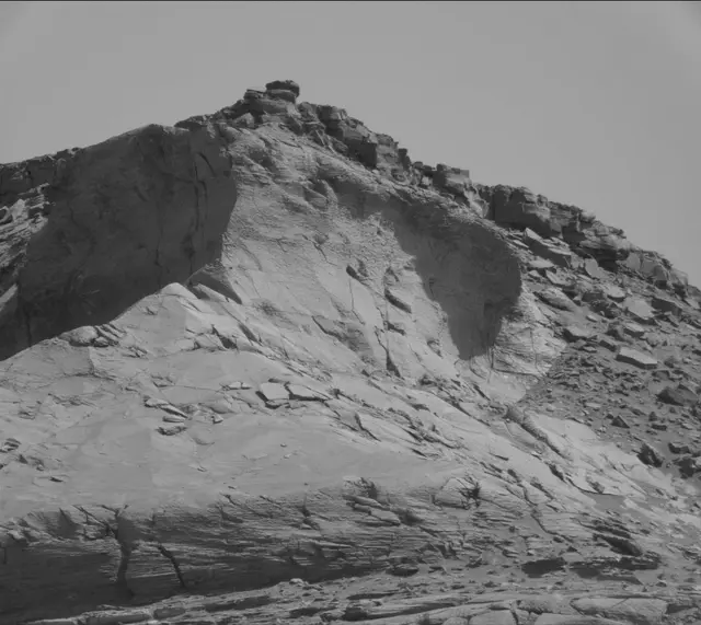 Sol 3215: Mast Camera (Mastcam)