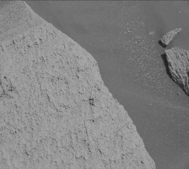 Sol 3216: Mast Camera (Mastcam)