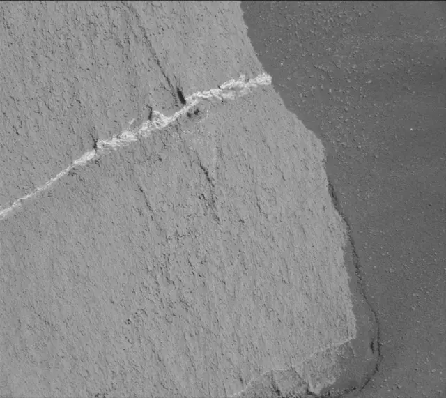 Sol 3216: Mast Camera (Mastcam)