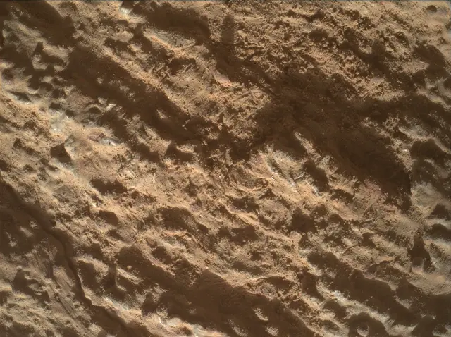 Sol 3216: Mars Hand Lens Imager (MAHLI)