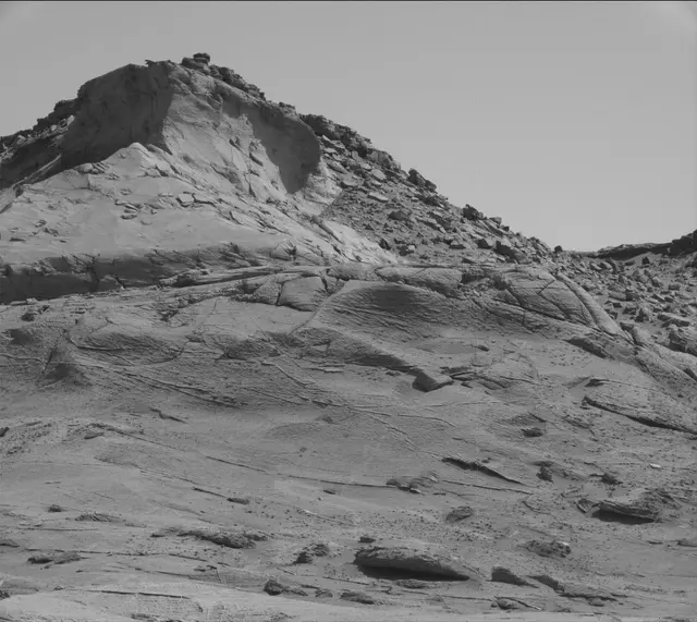 Sol 3219: Mast Camera (Mastcam)