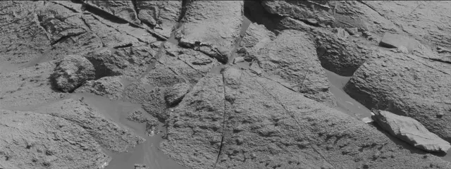 Sol 3221: Mast Camera (Mastcam)