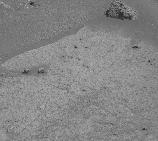 Sol 3221: Mast Camera (Mastcam)