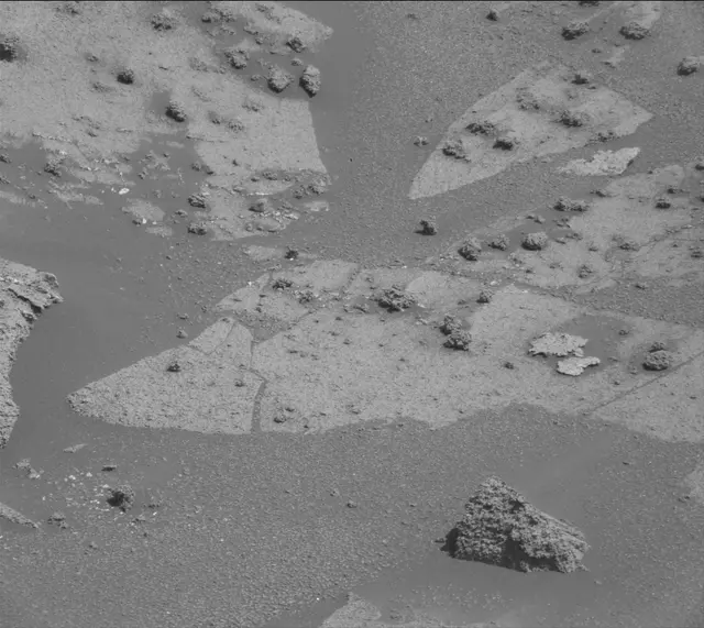 Sol 3221: Mast Camera (Mastcam)