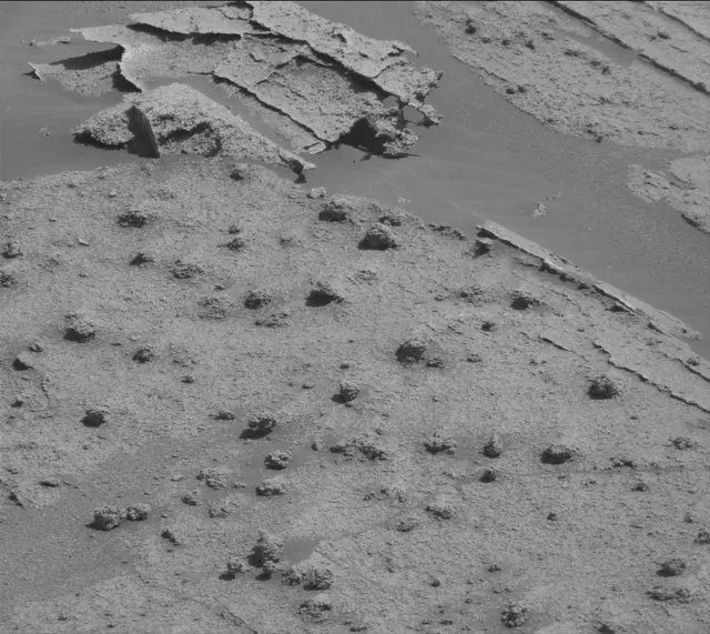 Sol 3221: Mast Camera (Mastcam)