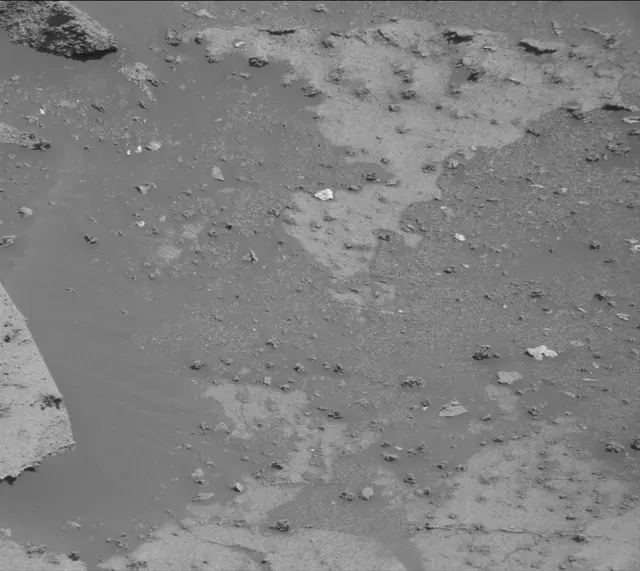 Sol 3221: Mast Camera (Mastcam)