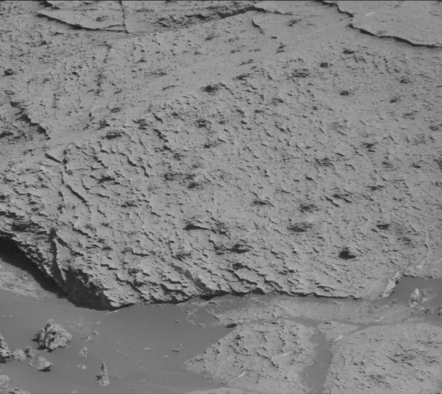 Sol 3221: Mast Camera (Mastcam)