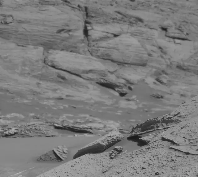 Sol 3221: Mast Camera (Mastcam)