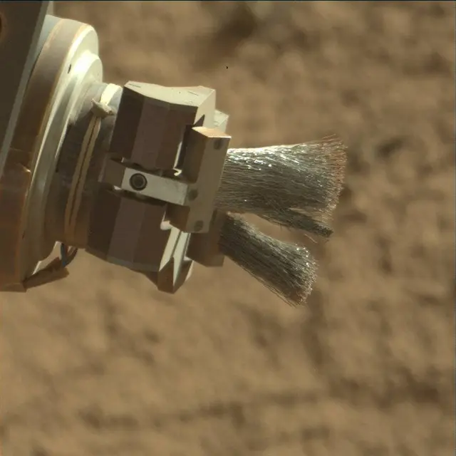 Sol 3221: Mast Camera (Mastcam)