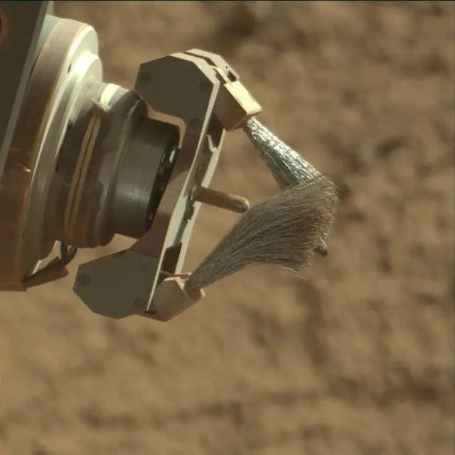 Sol 3221: Mast Camera (Mastcam)