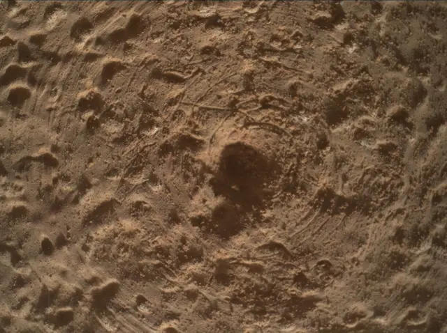 Sol 3221: Mars Hand Lens Imager (MAHLI)